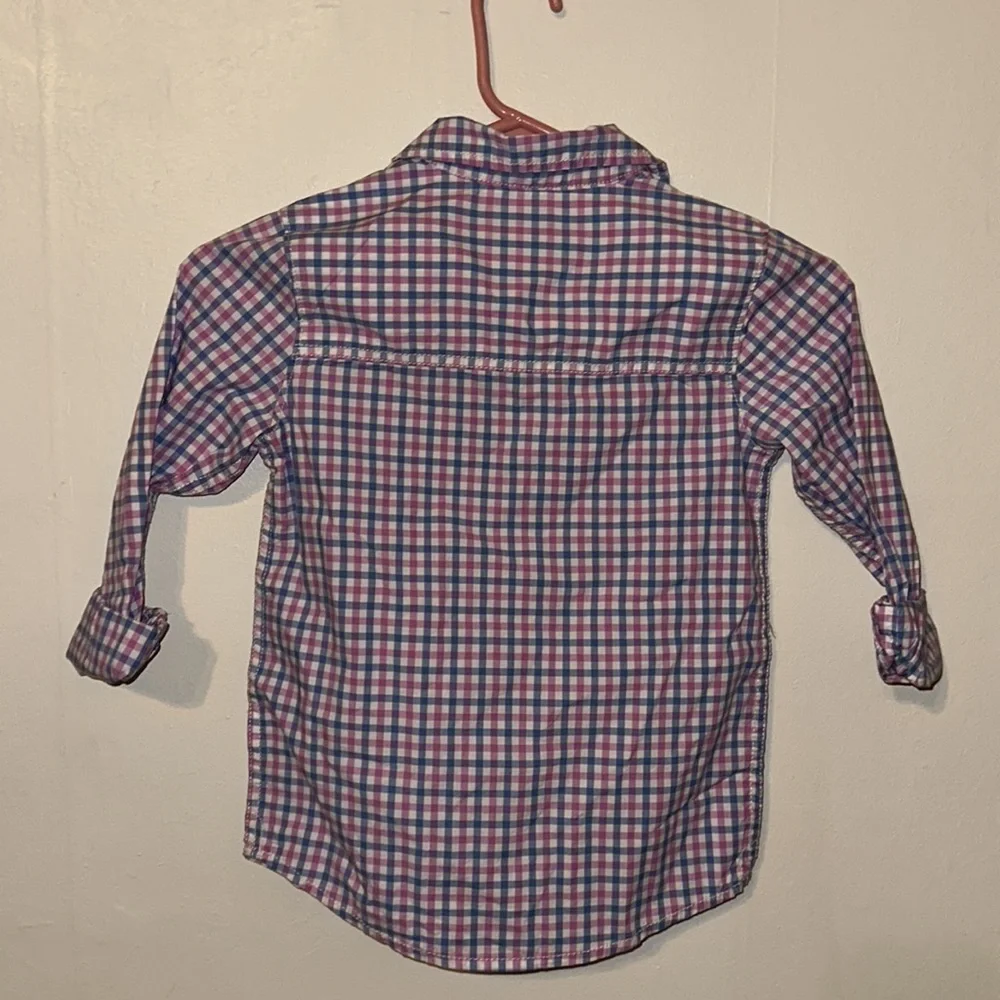 BRAND NEW OshKosh B’gosh kids shirt.